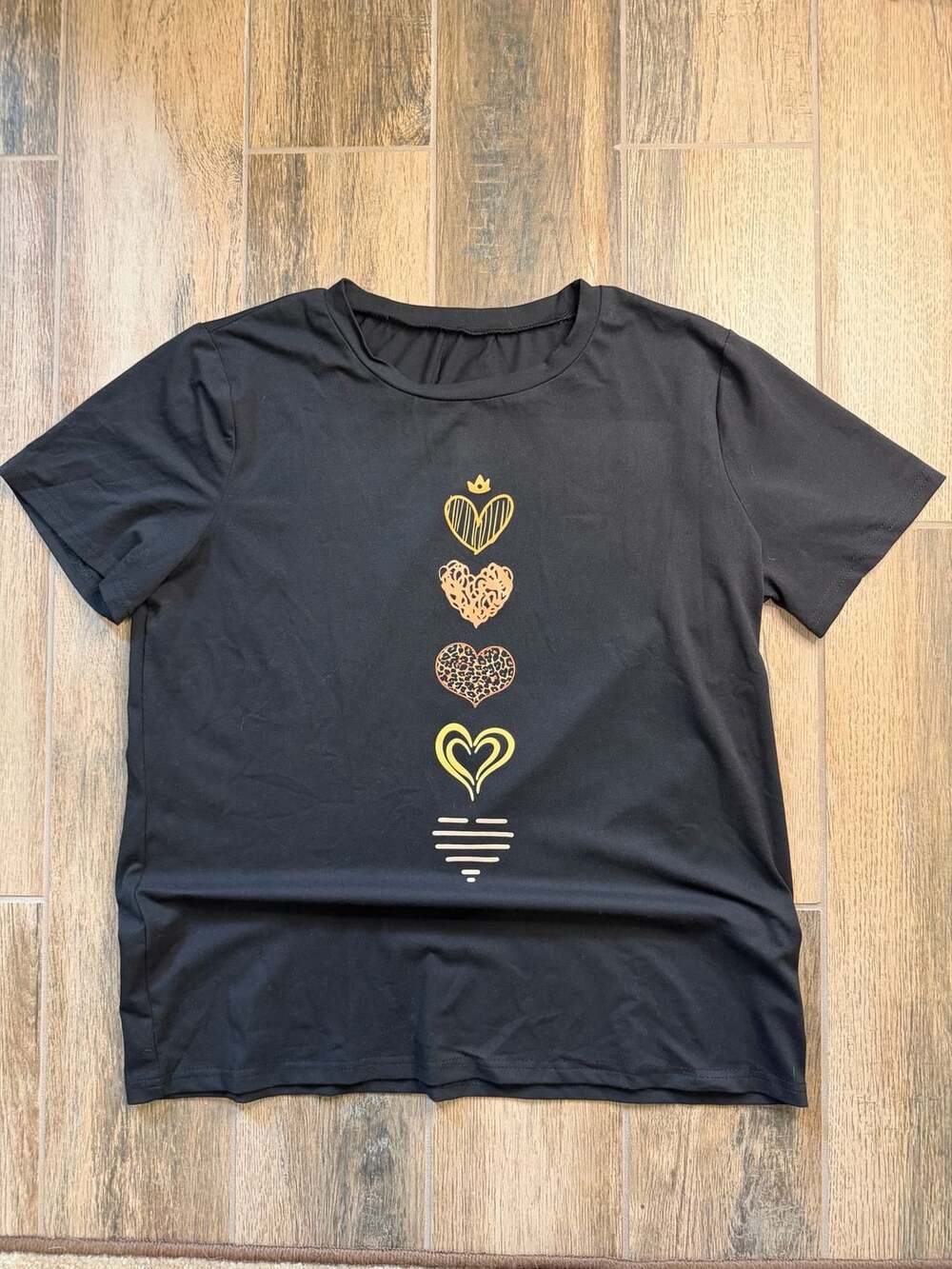 Unbranded Heart Print Short Sleeve T-Shirt Black Graphic